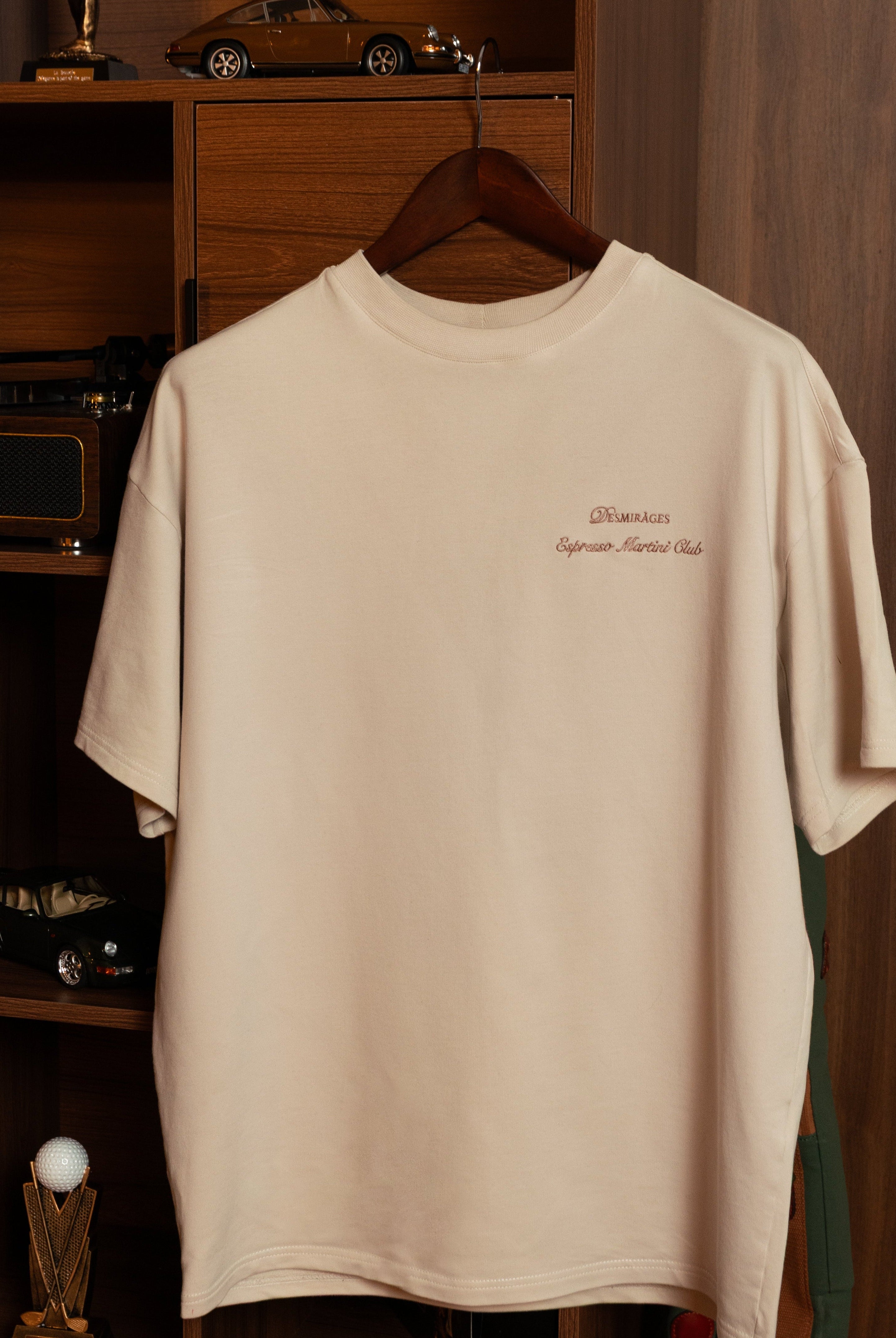 Oversized cream tshirt men