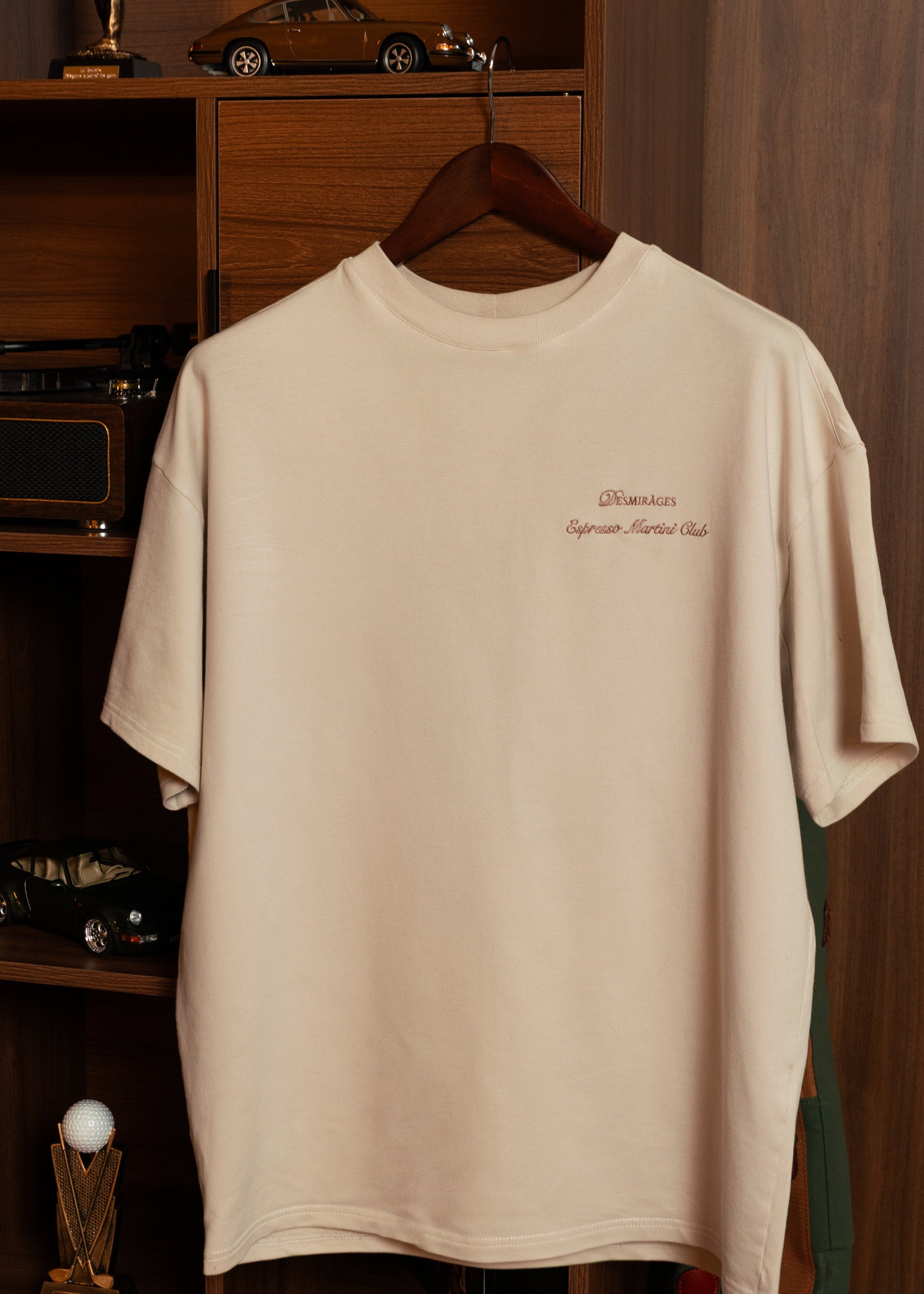 Oversized cream tshirt men